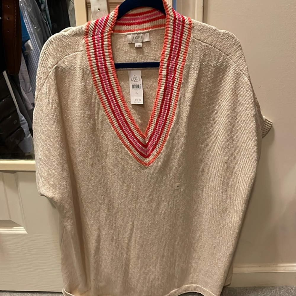 Light sweater, like a vest